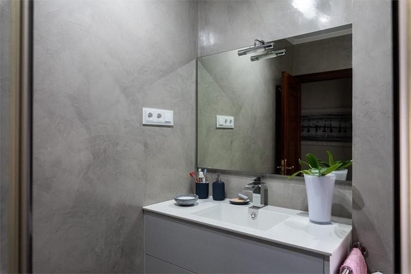 ¿Cómo elegir el mueble de baño ideal según su espacio y necesidades?